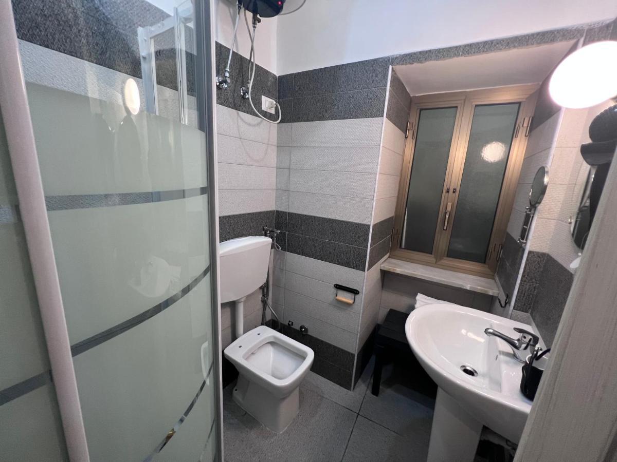 Apartment In The Center Naples Luaran gambar