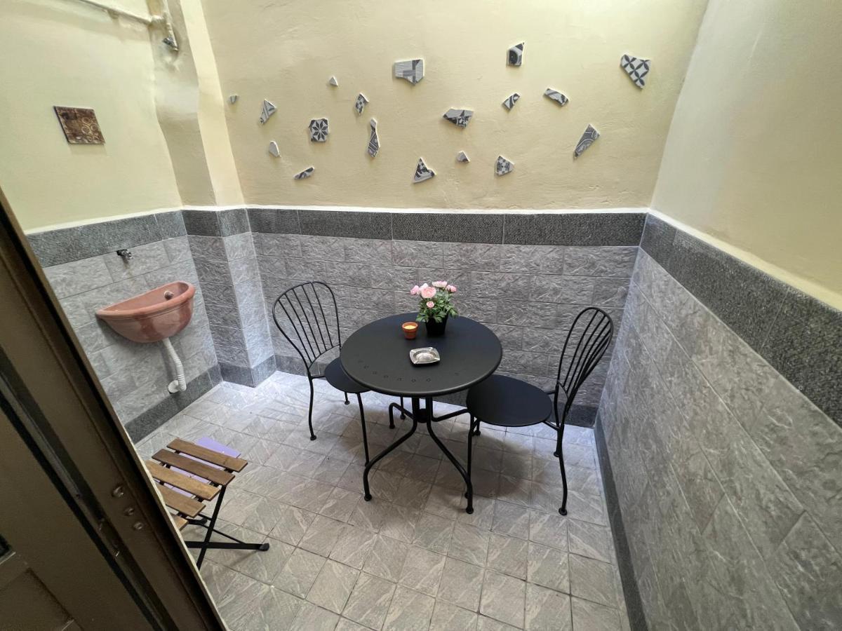 Apartment In The Center Naples Luaran gambar
